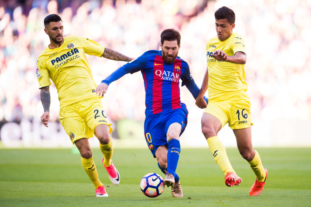 Lionel Messi, Roberto Soriano, Rodrigo Hernandez