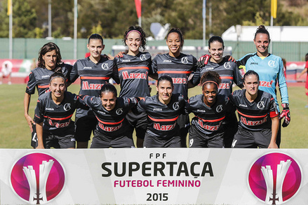 Fut. Benfica x Clube de Albergaria-Mazel - Supertaa Feminina 2015 - Final