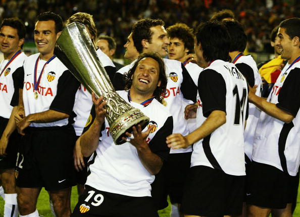 Valencia coqnuista a Taça UEFA em 2004