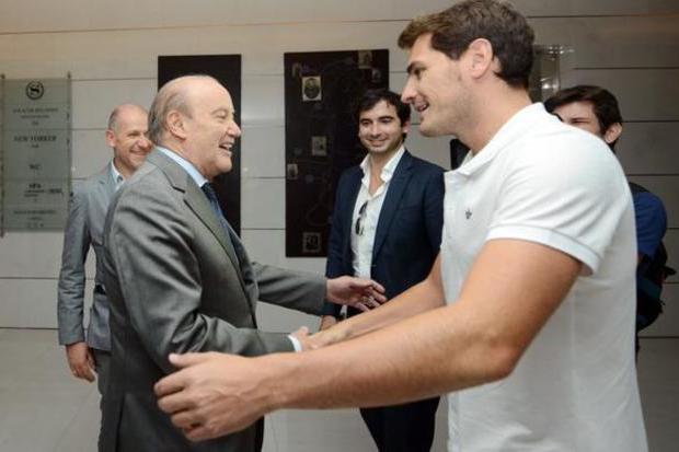 Casillas de Madrid para o Porto: A histria de uma transferncia improvvel