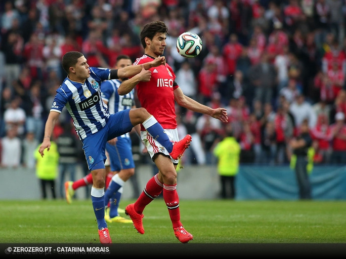 FC Porto v Benfica MF Taa da Liga 2013/14