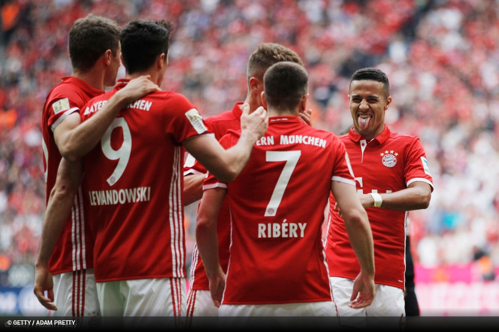 Bayern Mnchen x FC Augsburg - 1. Bundesliga 2016/17 - Jornada 26